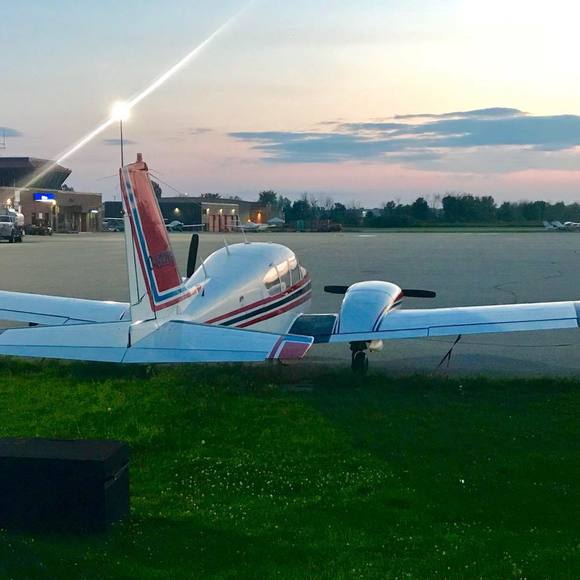 Meet your Posher, Mathieu - Picture 1 of 1